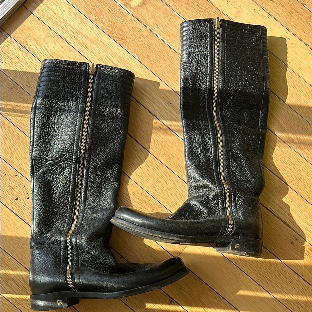 Authentic Louis Vuitton Leather High Boots with Gold Zipper